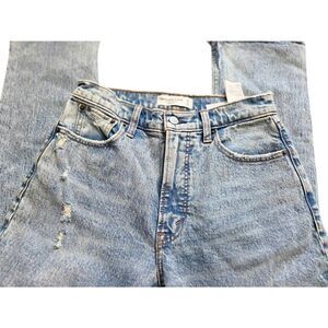 Abercrombie & Fitch 90s Skinny Hi rise Destroyed Jeans 27/4R